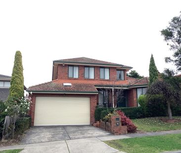 Executive Living in the Heart of Wheelers Hill – Grand Family Resid... - Photo 6