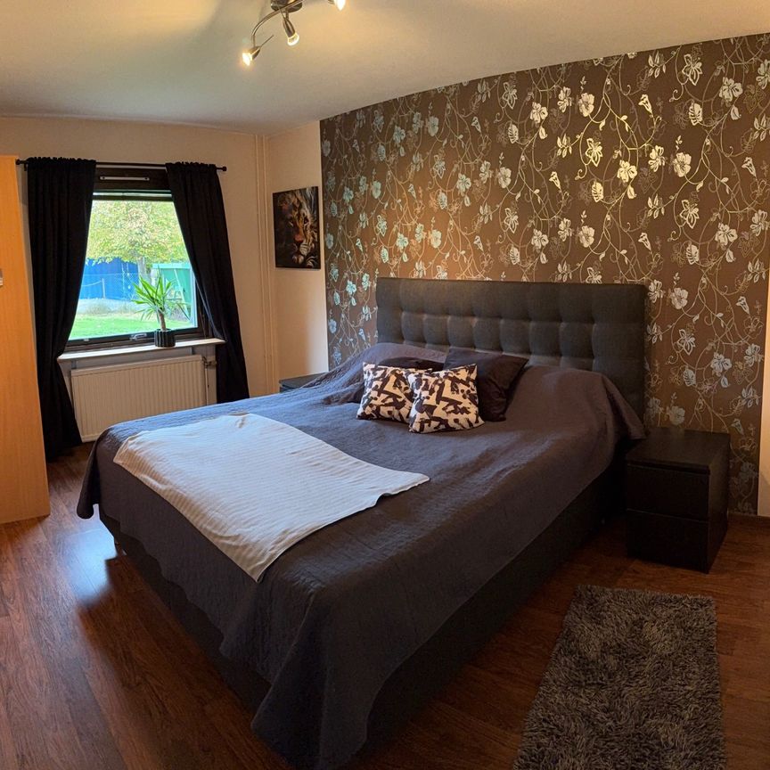 Grangärdesvägen, Surte - Photo 1