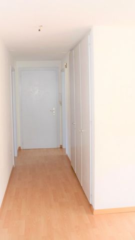 "3.5-Zimmer-Erdgeschosswohnung mit Balkon an zentraler Lage" - Foto 2