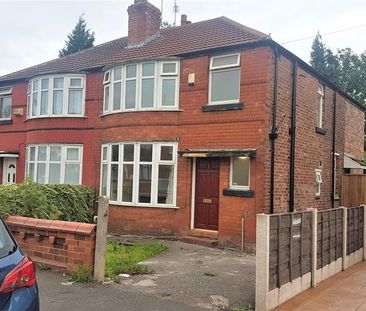 4 bedroom semi-detached house to rent - Photo 6