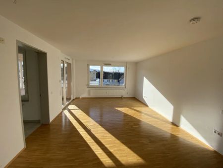 SENIOREN-Residenz im Herzen von Weingarten - Helle 3-Zimmer-Wohnung mit sonnigem Süd-Balkon - Foto 3