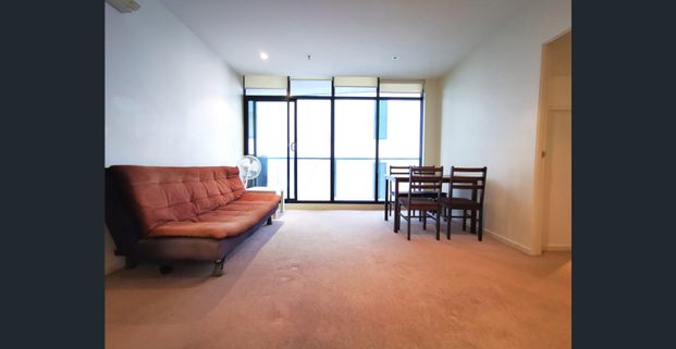 Fully Furnished Melbourne City Apartment with Pool, Gym & Rooftop Garden - Photo 1