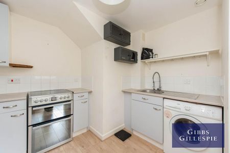 1 bedroom flat to rent - Photo 2