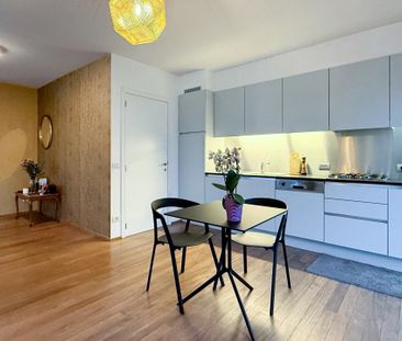 LICHT HOEKAPPARTEMENT IN HARTJE ANTWERPEN - Photo 2