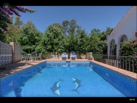 Alquiler de casa o chalet independiente en Calle Azucena, 18 - Photo 2