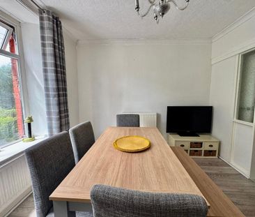 3 bedroom terraced house to rent - Photo 4