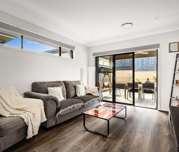 Single Level Stunner - Photo 2