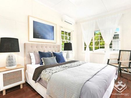 Charming Family Home in the Highly Sought-After St Peters Precinct - Photo 2