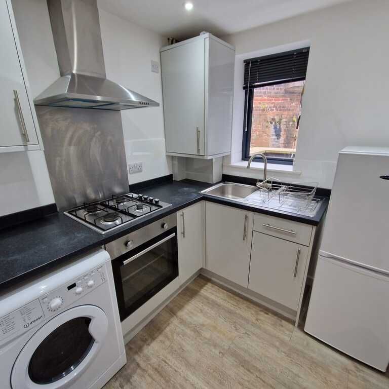 2 Bed Student Accommodation - Photo 1