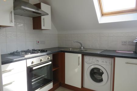 Blandford Close - Photo 4