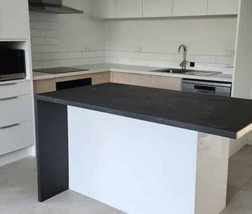 Ready for move in, 1 bedroom house - Photo 2