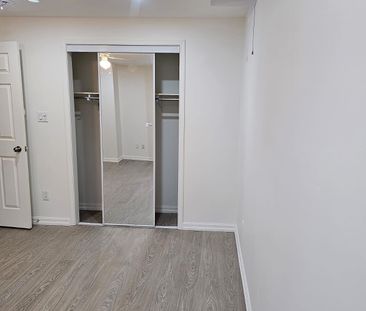 For Lease - 11 Chalkfarm Crescent, Brampton, Ontario - Photo 2