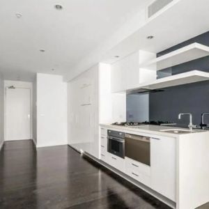 Unit 1008/338 Kings Way, South Melbourne. - Photo 2