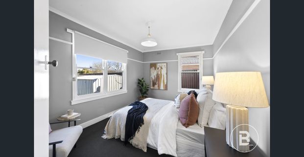 WELL PRESENTED TWO BEDROOM HOME WALKING DISTANCE TO AMENITIES - Photo 1