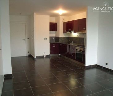 Appartement 2 pièces 43m2 MARSEILLE 8EME 1 072 euros - Photo 5