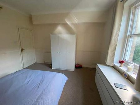 2 bedroom property to rent in Bournemouth - Photo 4