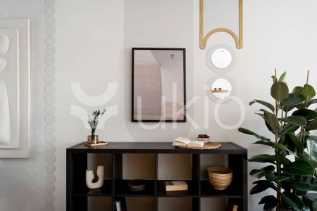 2 room luxury Apartment for rent in Madrid, Community of Madrid - Photo 5