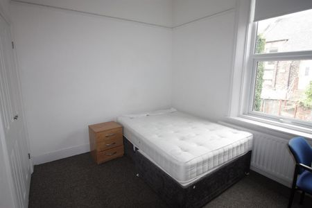 4 bedroom property to rent - Photo 5