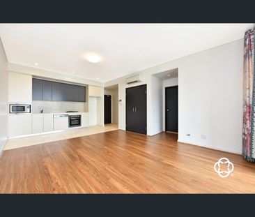 611/15 Baywater Drive, Wentworth Point, NSW 2127 - Photo 4