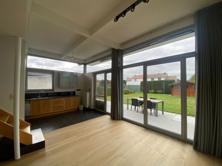 Halfopen woning met 2 slpks te Stevoort. - Foto 2