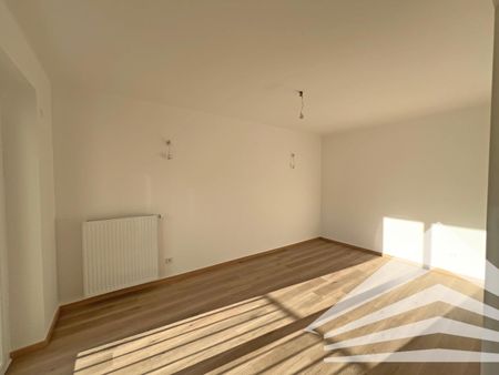 Großzügige, helle 2,5-Zimmer Wohnung in Bahnhofsnähe! - Photo 5