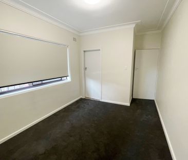 2/304 Kingsgrove Road - Photo 2