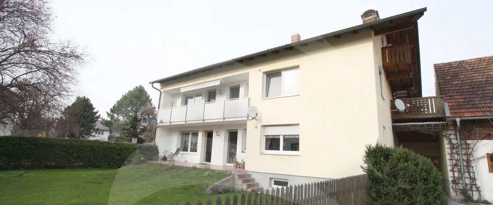 Gemütliche 3-Zimmer-DG-Wohnung mit Balkon und Dachterrasse in LA-Essenbach - Foto 1
