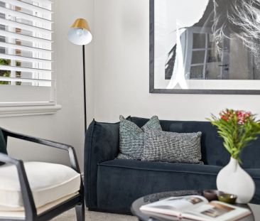 Three bedroom home with beautiful outdoor space - Photo 4