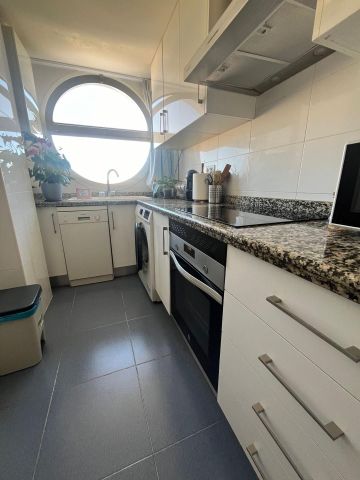 Piso de alquiler en Parque Sensal - Photo 3