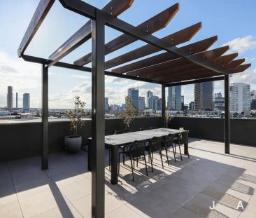 303/14 Woodruff Street, Port Melbourne VIC 3207 - Photo 3