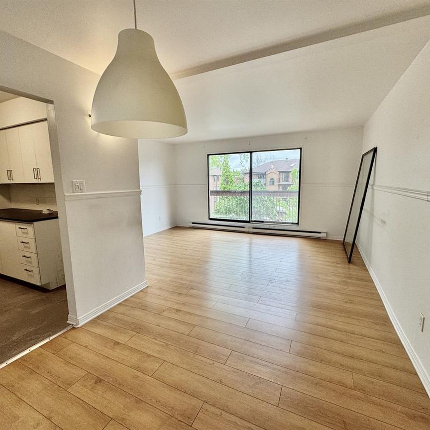 2 Bedroom - 380 Rue Samuel-de Champlain, Boucherville - Photo 1