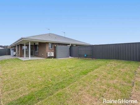 Modern Low Maintenance Duplex - Photo 4