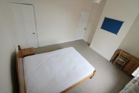 Holland Road - S2 - 4 Beds - Photo 5