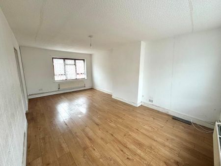 3 bedroom house to rent - Photo 2