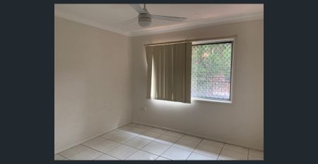 Central Southport - Walk To The Broadwater - Photo 2