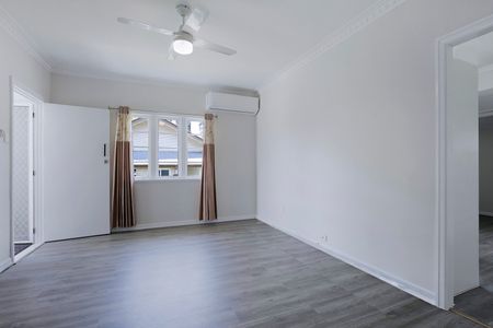 31 Sparkes Street, Chermside QLD 4032 - House For Rent | Domain - Photo 4