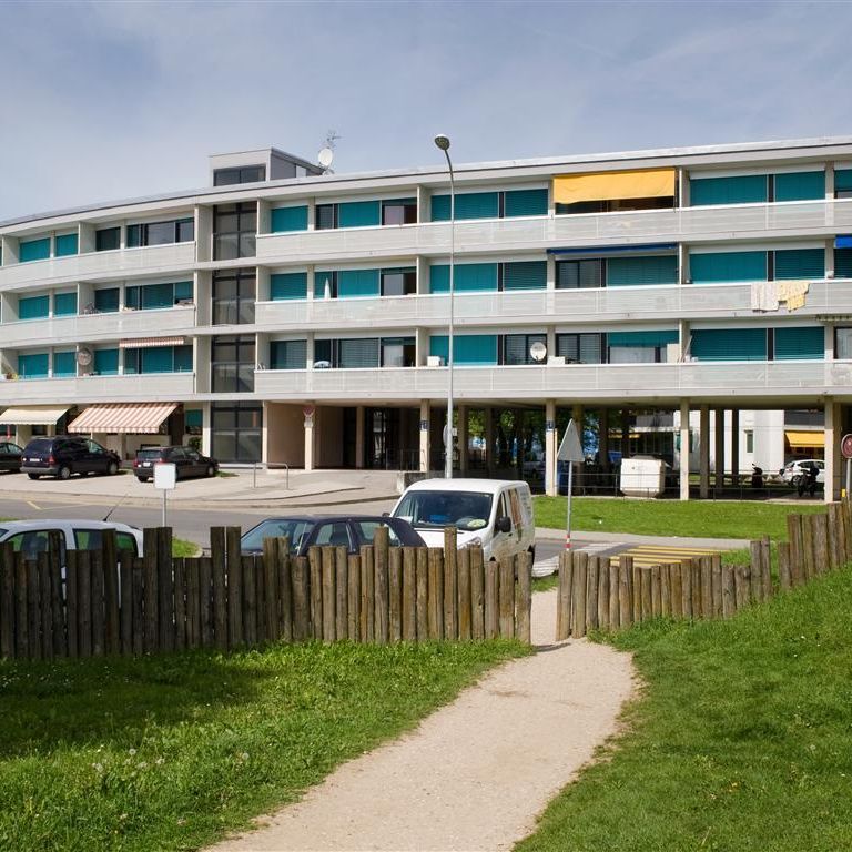 Appartement rafraîchi de 2.5 pièces au 1er étage - Photo 2