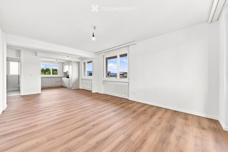 Erstvermietung nach Totalsanierung – 4½-Zimmer-Wohnung in Hünenberg - Foto 2