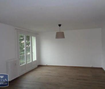 Appartement à louer 4 pièces 69.57m² - Photo 2