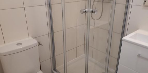 Appartement 1 pièces 24m2 MARSEILLE 12EME 535 euros - Photo 2