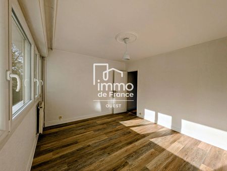 Location appartement 5 pièces 94 m² à Laval (53000) - Photo 2