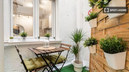 4 room luxury Apartment for rent in Madrid, Autonomous Region of Madrid - Photo 4