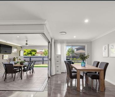 Modern and Luxurious in Capestone + Solar - Photo 6