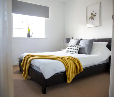 2 bedroom serviced apartment to rent - Photo 6