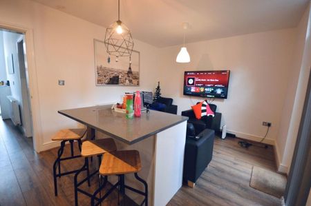 3 bedroom terraced house to rent - Photo 3