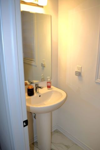 For Lease - 107 Molozzi Street, Erin, Ontario - Photo 2