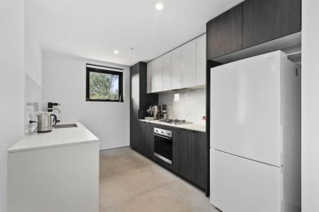 203/4 Auburn Street, Point Frederick NSW 2250 - Photo 3