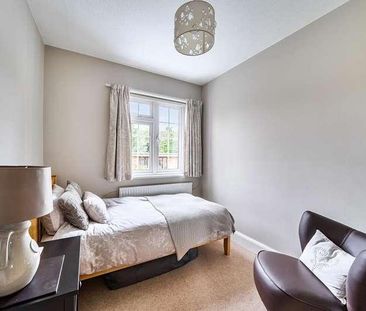 Friars Avenue, Whetstone, N20 - Photo 5