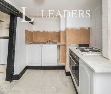 2 bedroom apartment to rent High Street, East Grinstead, West Susse... - Photo 2