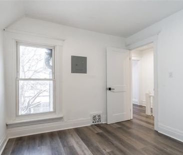For Lease - 198 Sherman Avenue Unit# 2, Hamilton, Ontario - Photo 6